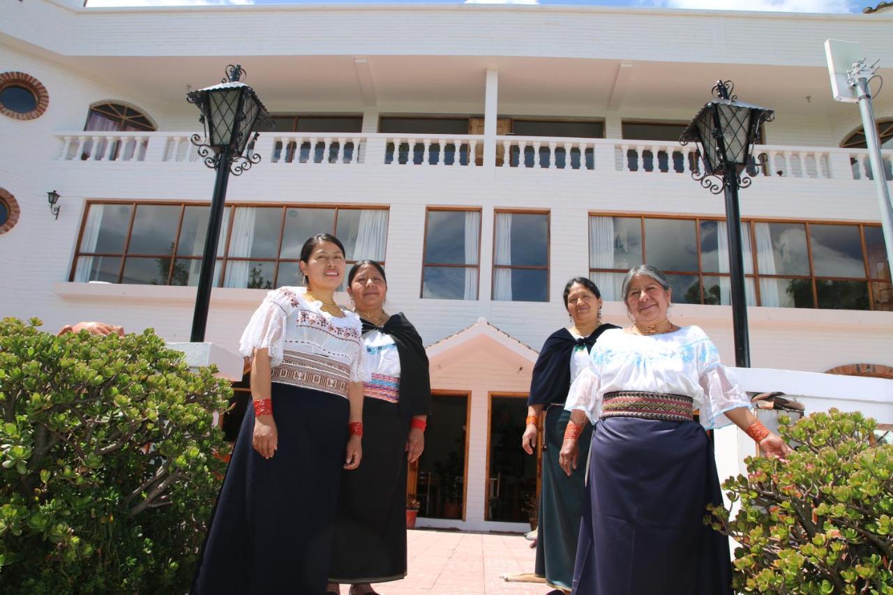 La Posada Del Quinde Otavalo Eksteriør billede